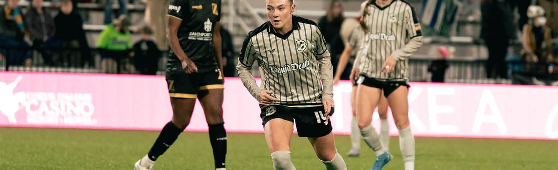 Brooklyn FC's Kess Elmore prepares to strike the ball against Spokane Zephyr FC on April 3, 2025