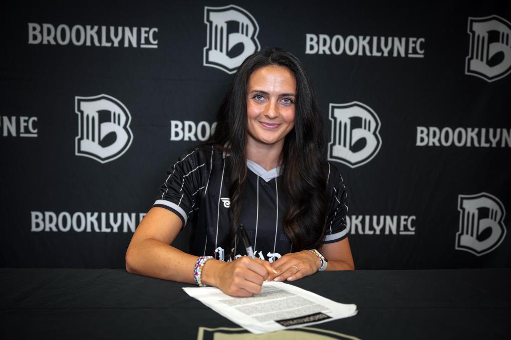Brooklyn FC Signs Forward Sofia Lewis