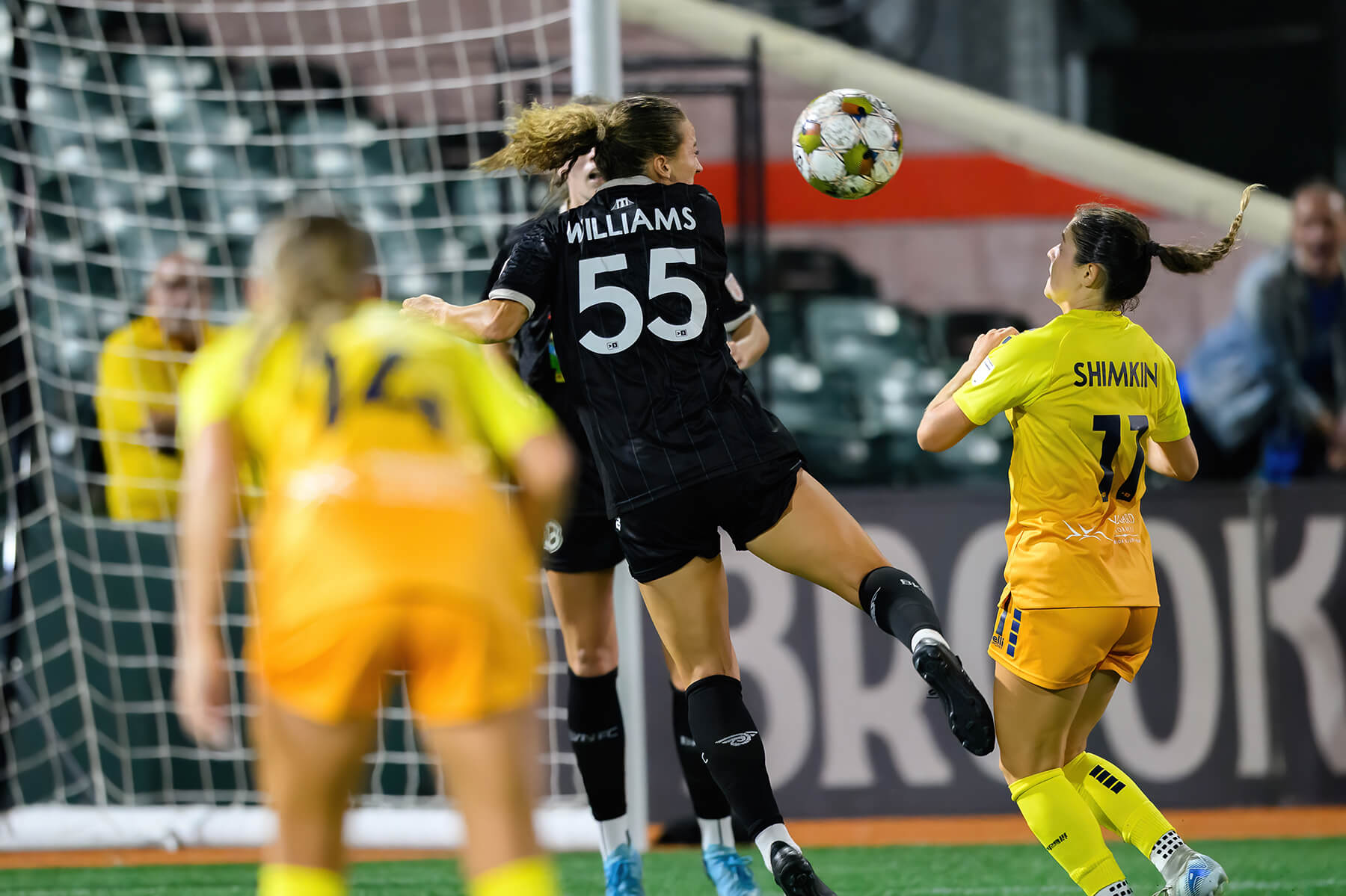 Brooklyn's Allison Williams scores on a header against Tampa Bay on August 23, 2025