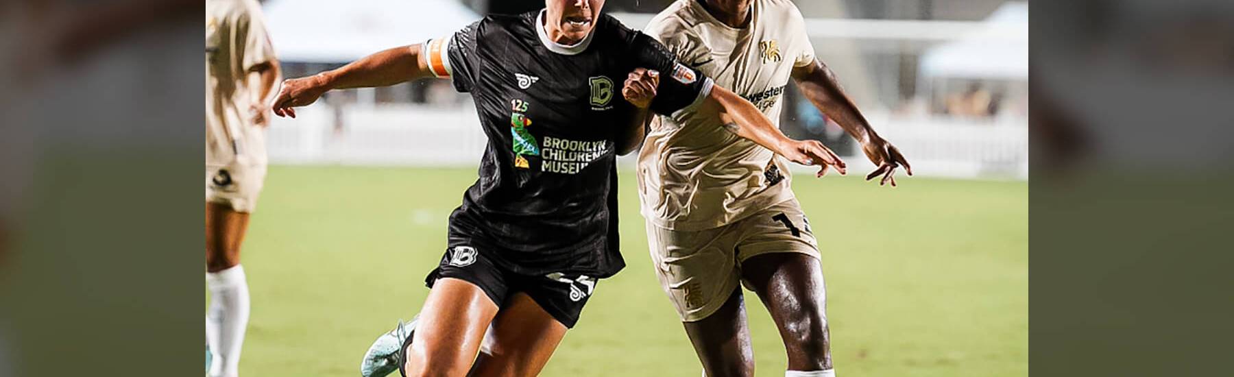 Kelsey Hill defends against Dallas Trinity FC on August 20, 2025