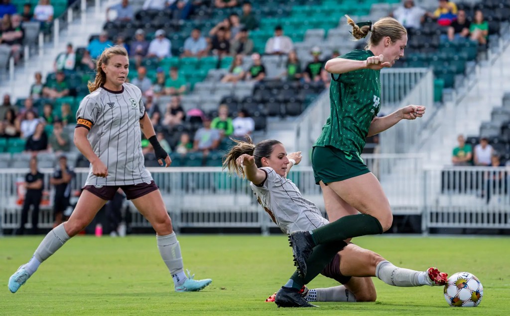 Alice Barbieri makes the sliding tackle against Lexington Sporting Club on September 7, 2025.